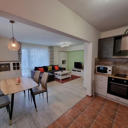 Flora - Beautiful *New* Apartment To The Beach Burgas City Exterior foto