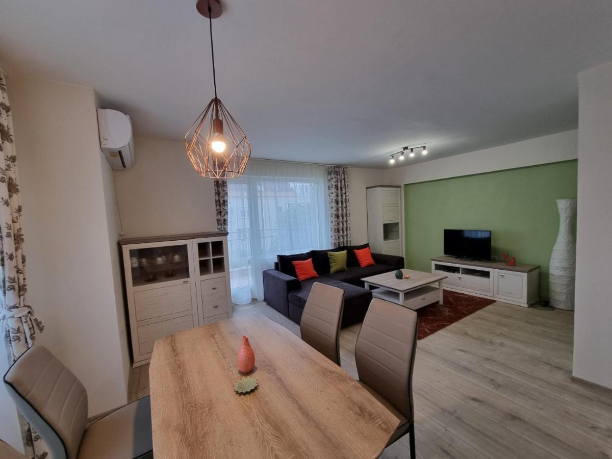 Flora - Beautiful *New* Apartment To The Beach Burgas City Exterior foto